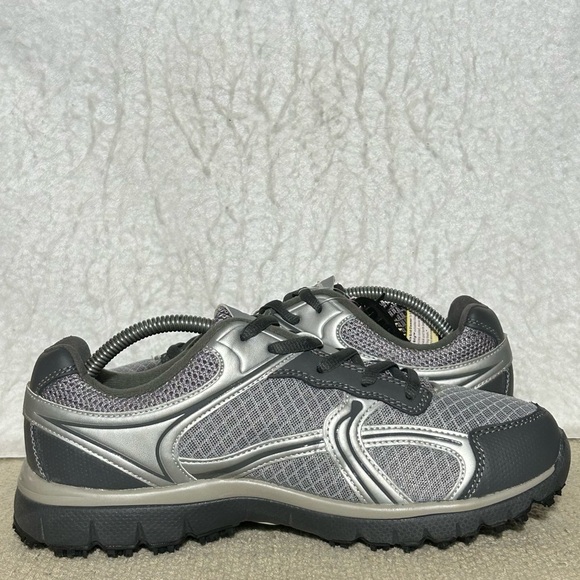 Shoes For Crews Womens Grey Silver Grip Soles Work Sneakers Shoes SZ US 8.5 NWT - Picture 6 of 11